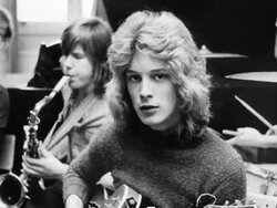 Miniatura: Seksualni drapieżcy z przywilejami