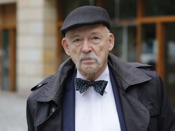 Miniatura: Korwin-Mikke wraca