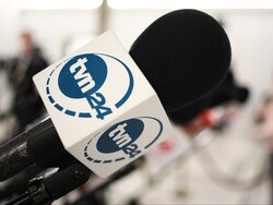 Miniatura: Uwaga! Łazi i pyta!