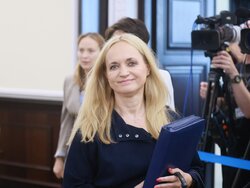 Miniatura: Gdzie cieszyła się minister