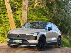 Miniatura: Volvo EX30 Cross Country