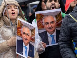 Miniatura: Pod znakiem lwa i słońca