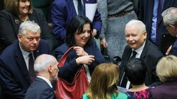 Miniatura: Kryzys w PiS. Panowie G.: Ostrożnie z...