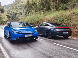 Miniatura: Wędrówki ludów w salonach moto