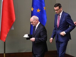 Miniatura: Ciszej nad tym zamachem
