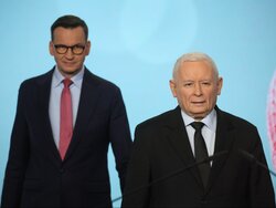 Miniatura: Gociek, Gmyz: W PiS zabawa na całego