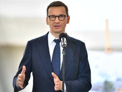 Miniatura: "Dzisiaj premierem jest Morawiecki". Gmyz:...