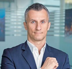 "Rozpoczęliśmy współpracę z Google, aby zwiększać liczbę przełomowych...
