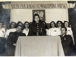 Miniatura: Alibi dla "żydokomuny"