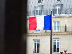 Miniatura: Francja przesuwa się na prawo