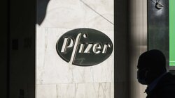 Miniatura: Pfizer na celowniku służb