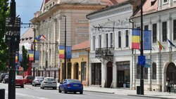 Miniatura: Bukareszt już hamuje. Kiedy Warszawa?