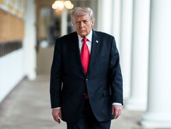 Miniatura: Został sam