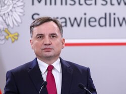 Miniatura: Suwerenna Polska i suwerenność Polski