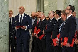 Miniatura: Kto znalazł się w nowym rządzie Tuska?...