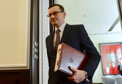 Miniatura: Czy Morawiecki jest czarodziejem?