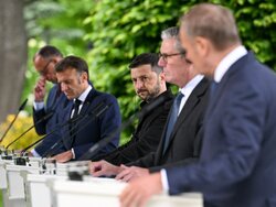 Miniatura: Chętnych coraz mniej