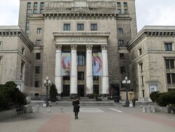 Miniatura: Jest u nas trybuna w Warszawie