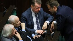 Miniatura: Piątka na wino