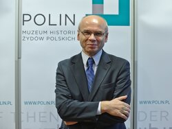 Miniatura: Muzeum na wyłączność