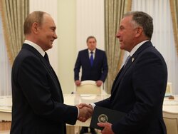 Miniatura: We mgle wojny o pokój