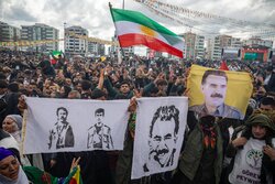 Miniatura: Kurdystan: pokój pełen niewiadomych