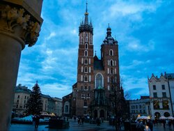 Miniatura: Młodzi wykształceni i z wielkich ośrodków