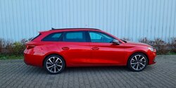 Miniatura: Seat Leon Sportstourer FR