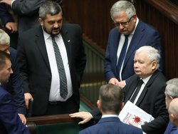 Miniatura: PiS: Rządzimy, ale nic nie możemy