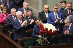 Miniatura: PiS w świecie bez duopolu