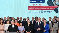 Miniatura: Pieniądze na PiS: na biednego nie trafiło