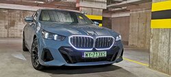 Miniatura: BMW i5 M60 xDrive