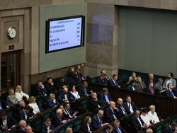 Miniatura: Cynizm w służbie śmierci