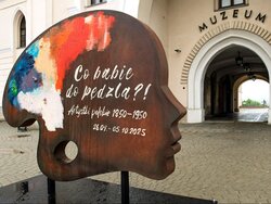 Miniatura: Co babie do pędzla?
