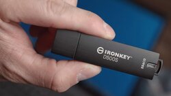 Miniatura: Pendrive Kingston Ironkey D500s