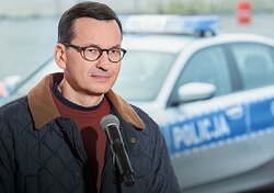 Miniatura: Morawiecki kontra piraci