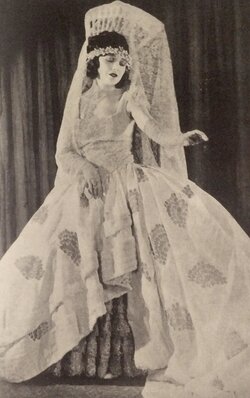 Miniatura: Początki kariery Poli Negri