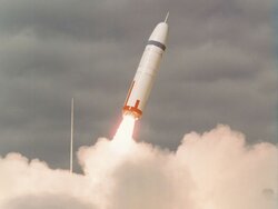 Miniatura: Co najmniej dwie bomby A!