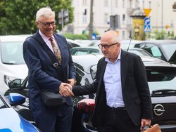 Miniatura: "Dwie Wieże". Reaktywacja
