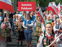 Miniatura: Zwalczani przez Polskę