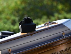 Miniatura: Gdzie przebaczenie, a gdzie sprawiedliwość?